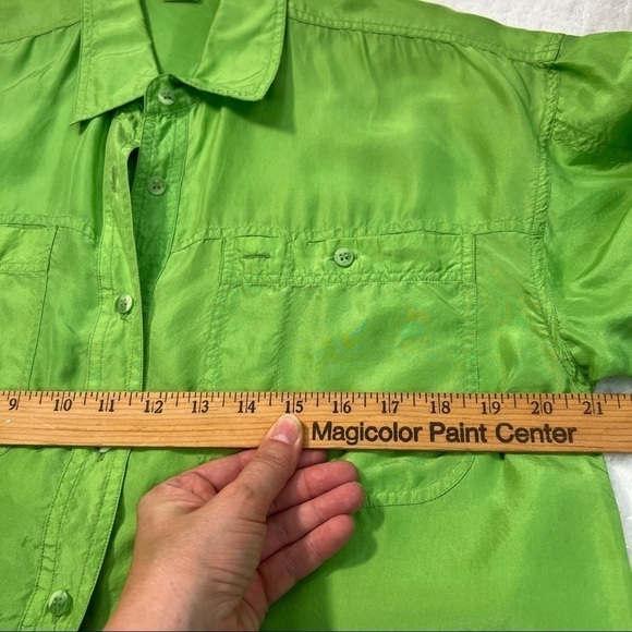 The Limited lime green silk shirt sleeve button down collared blouse size XS - Picture 5 of 8
